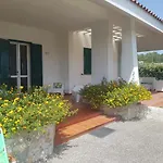 Brancasi Con Piscina Villa *