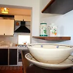 Villa Brancasi Con Piscina *