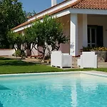 Villa Brancasi Con Piscina Brindisi
