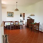 Brancasi Con Piscina Villa
