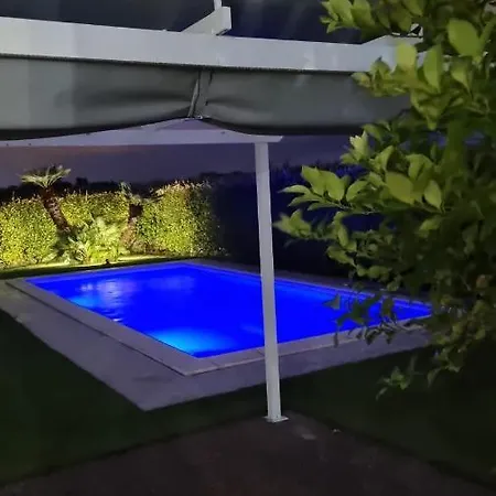 Brancasi Con Piscina * ブリンディジ