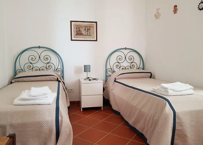 Brancasi Con Piscina Villa